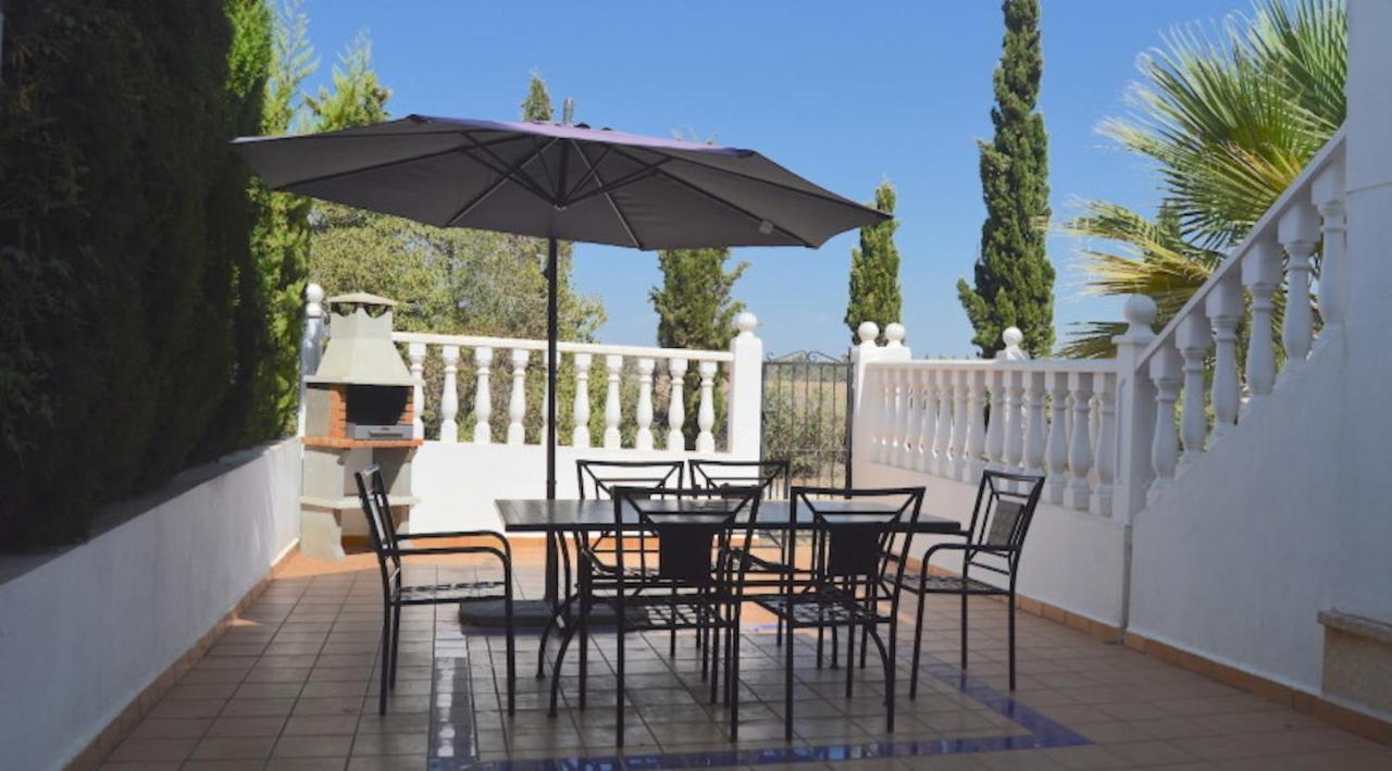 Villamartin, Lovely 2 Bed House, Short Walk To The Plaza. 奥里韦拉 外观 照片